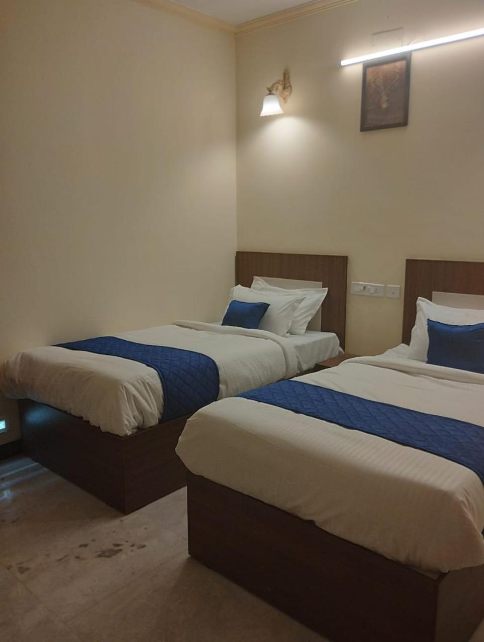 A.R Residency Hotell Chennai Eksteriør bilde