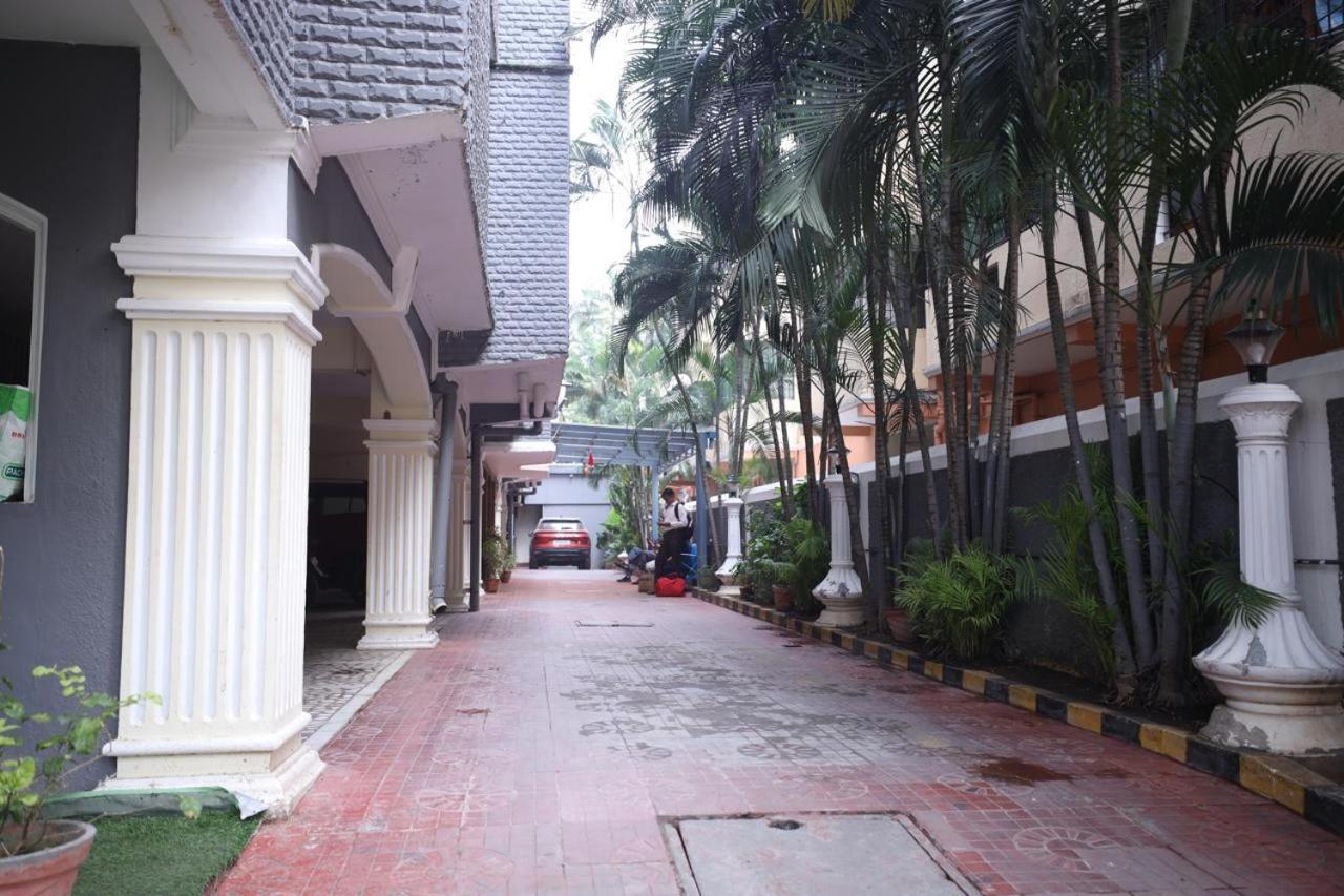 A.R Residency Hotell Chennai Eksteriør bilde