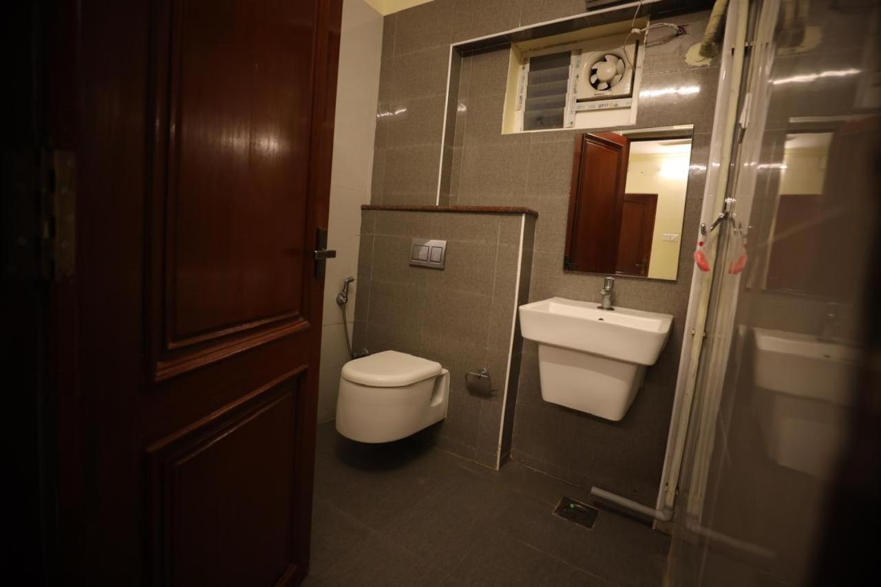 A.R Residency Hotell Chennai Eksteriør bilde